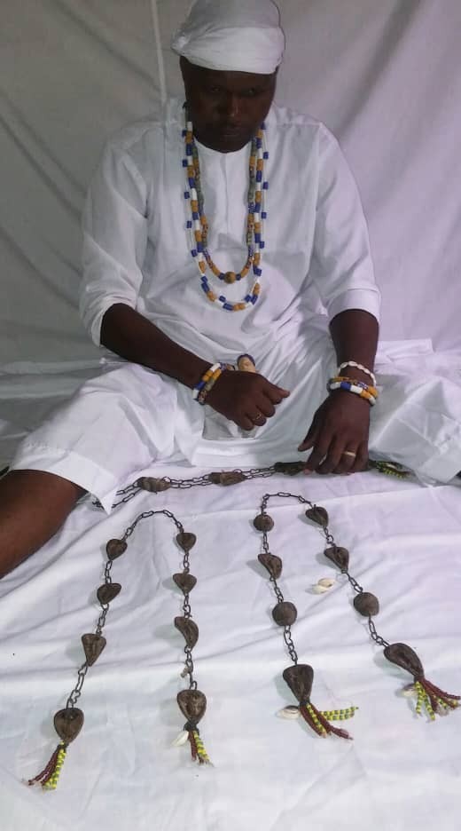 Consultations Spirituelles & Divination Fâ